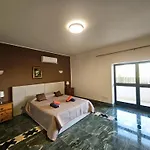 Spacious Swieqi For Families Groups Close To Paceville And St Julians Villa Is-Swieqi