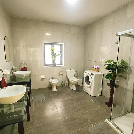 Villa Spacious Swieqi For Families Groups Close To Paceville And St Julians *