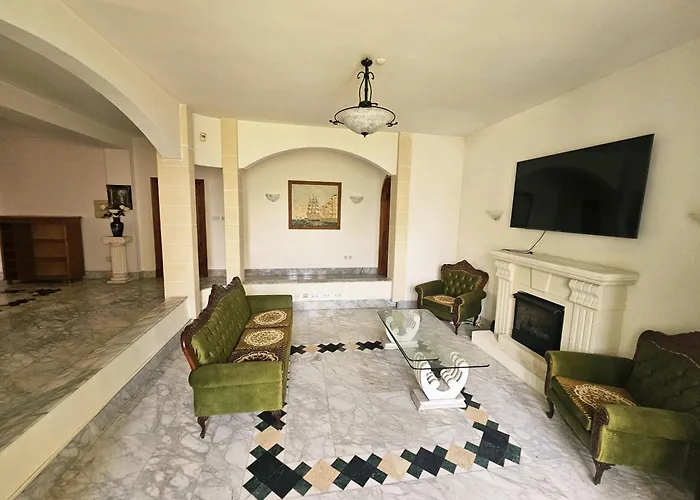 Spacious Swieqi For Families Groups Close To Paceville And St Julians וילה *