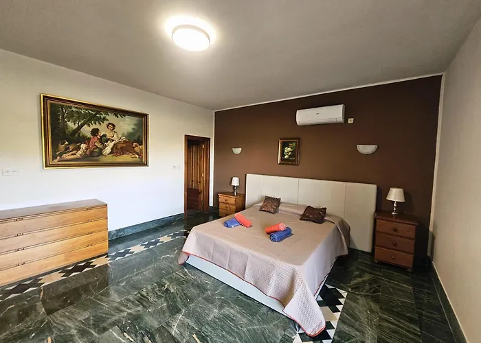 Spacious Swieqi For Families Groups Close To Paceville And St Julians Is-Swieqi