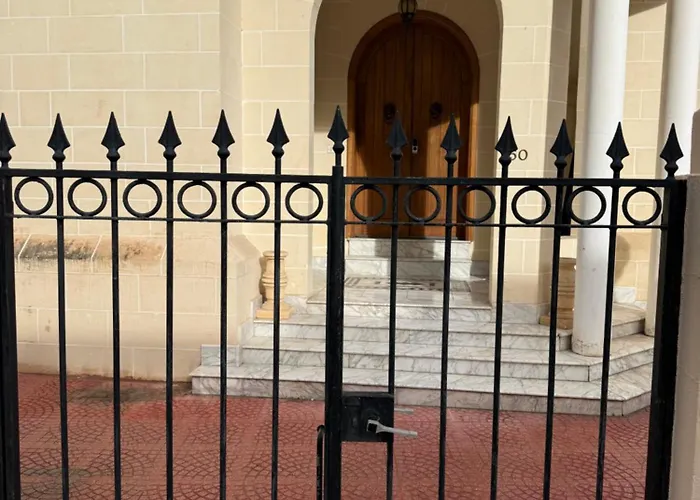 Spacious Swieqi For Families Groups Close To Paceville And St Julians * Is-Swieqi